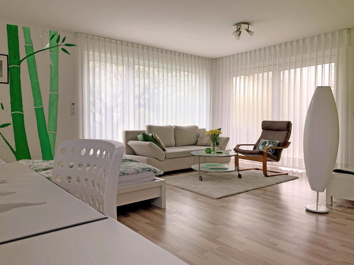 Ferienwohnung Zimmergruen Am Nordpark Мьонхенгладбах Екстериор снимка