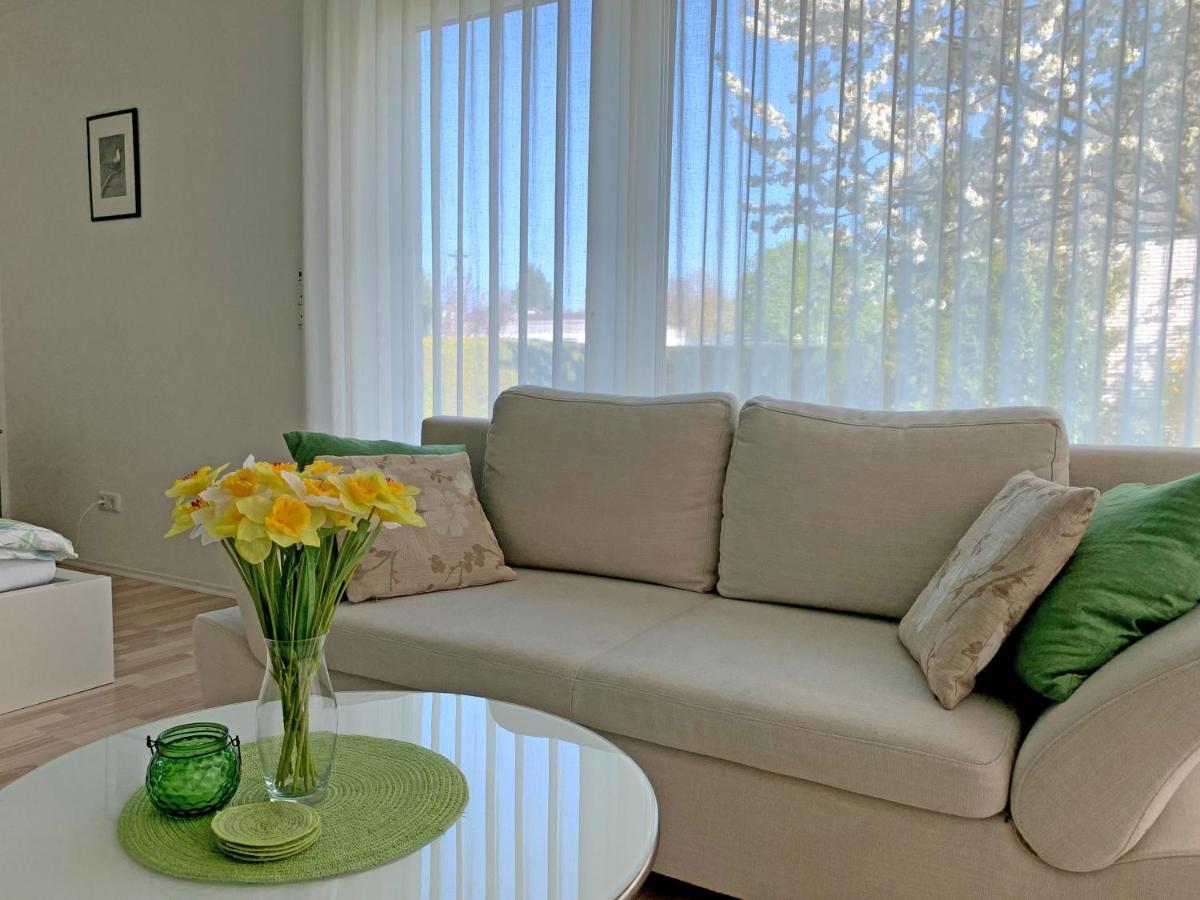 Ferienwohnung Zimmergruen Am Nordpark Мьонхенгладбах Екстериор снимка